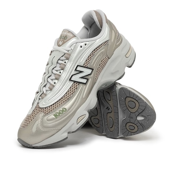 New Balance 1000 Sneakers in Brown Grey